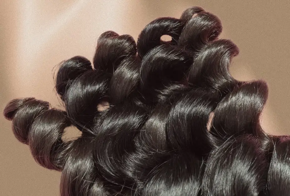 Raw Indian hair is celebrated for its versatility and natural appearance. The three primary textures—kinky straight, wavy, and curly—each offer unique styling possibilities.